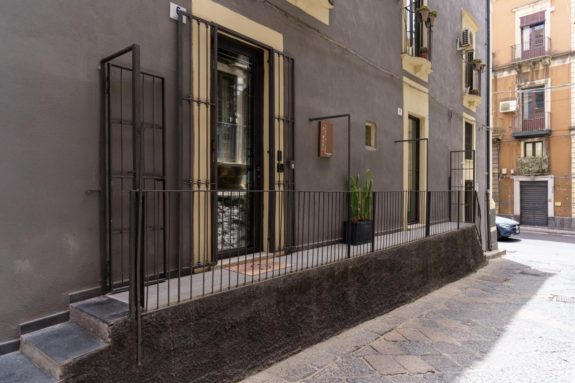 Dimore Sangiuliano CTA Exterior photo